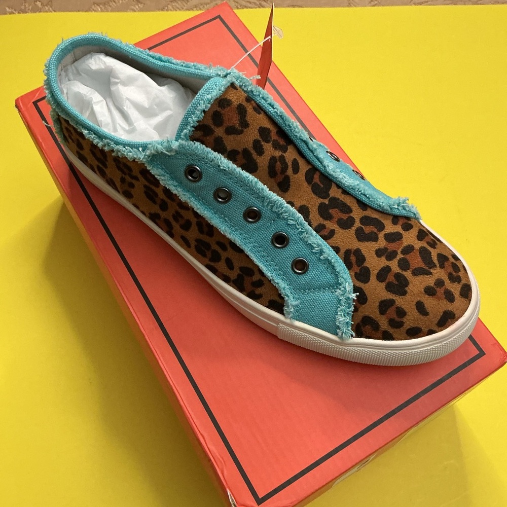 Montana West Turquoise and Leopard Print Slip-On Sneakers